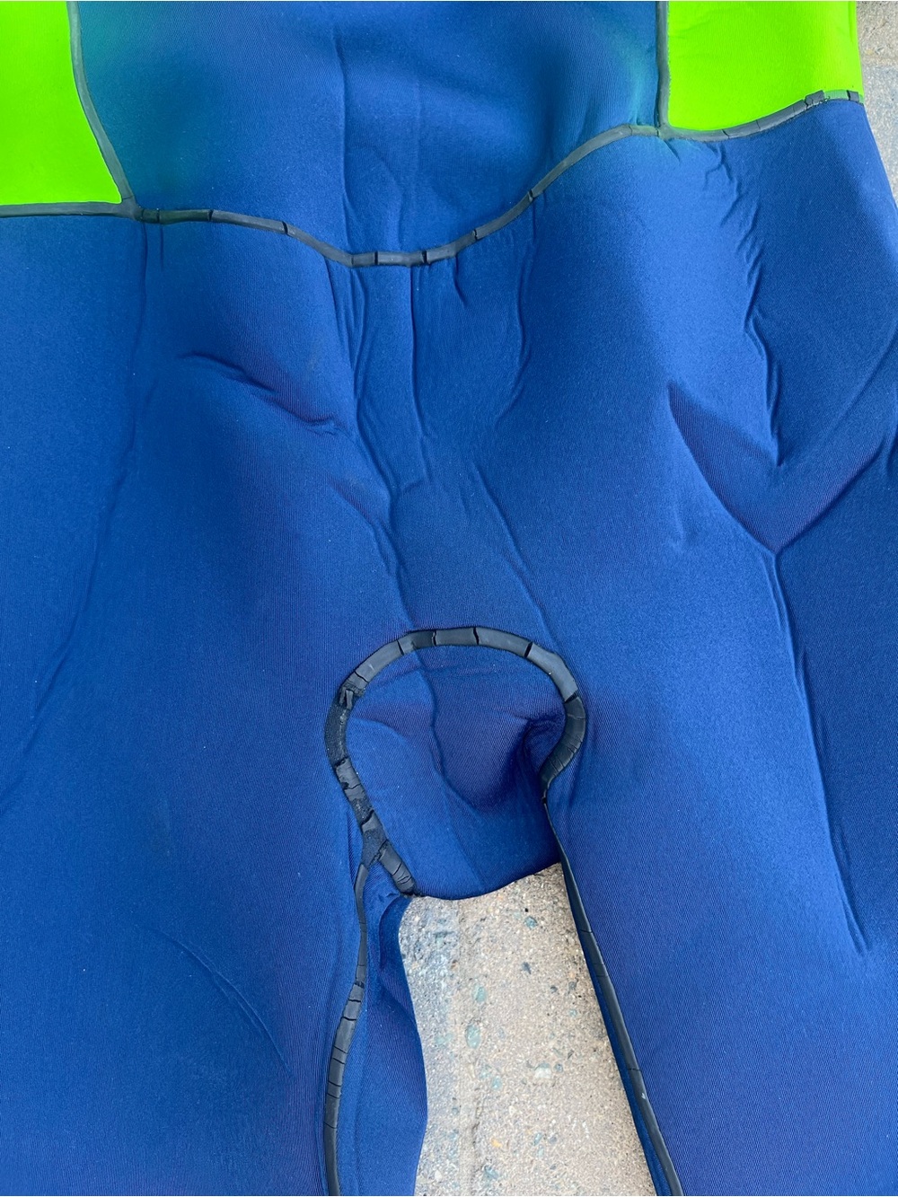 Roxy women’s 3/2 chest zip Full Wetsuit - Picture 7 of 7